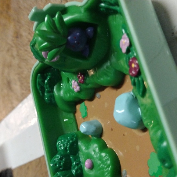 1997 Pokemon Carry me everywhere habitat with Oddish - Picture 8 of 13